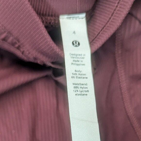 Lululemon Beyond the Studio Crop Burgundy Size 4 *Free Tote Bag - Picture 6 of 12